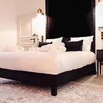 Chateau Heloise Hotel Merelessart
