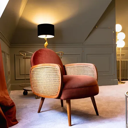 Chateau Heloise Merelessart