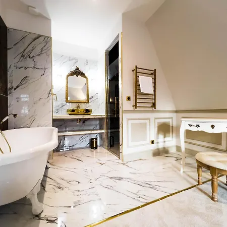 Hotel Chateau Heloise Merelessart