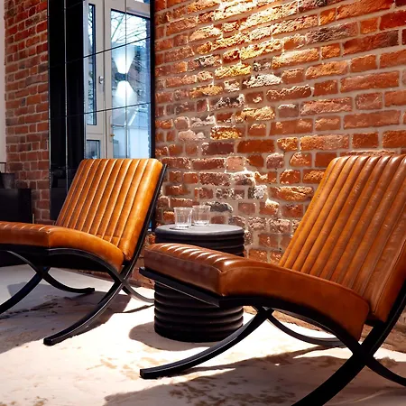 Chateau Heloise * Merelessart