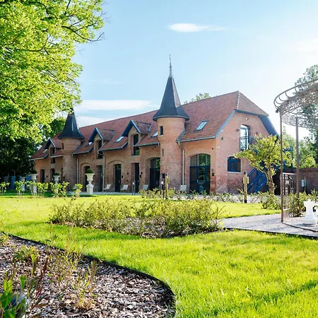 Chateau Heloise Merelessart