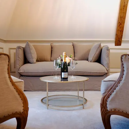 Hotel Chateau Heloise