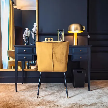 Chateau Heloise * Merelessart