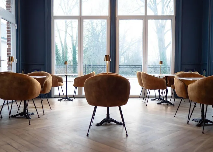 Chateau Heloise Hotel