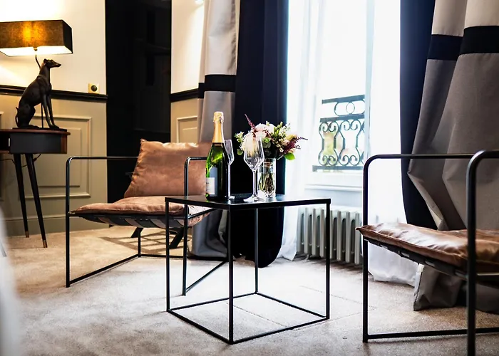 Chateau Heloise Merelessart