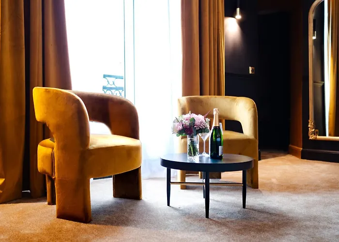 酒店 Chateau Heloise Merelessart